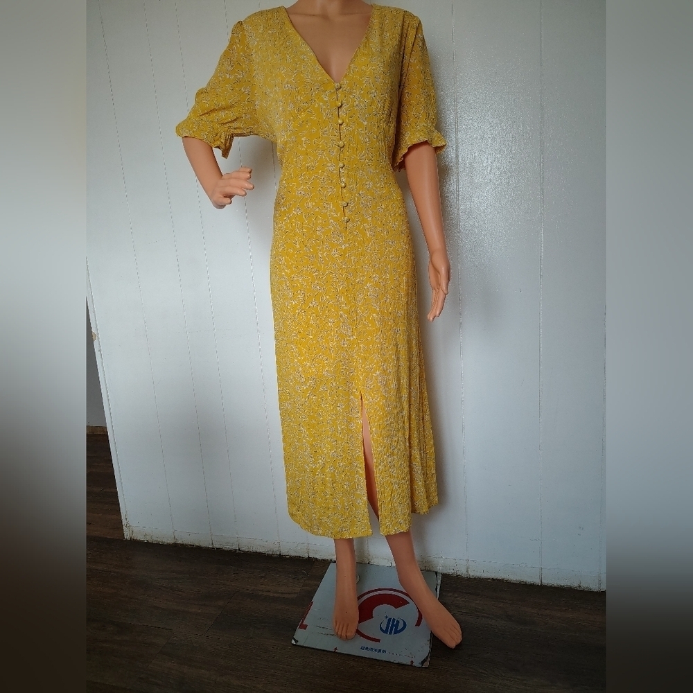 Mello Day Yellow Floral Button-Down Dress Size XL